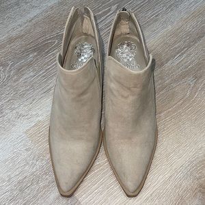 Women’s Vince Camuto Booties